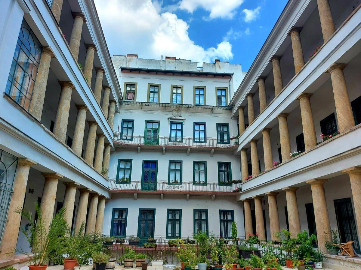 Center Terrace * Boedapest