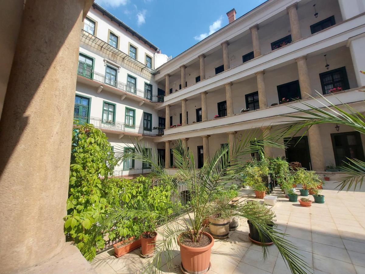 Center Terrace * Boedapest